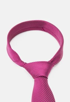 Emporio Armani Tie - Fuxia -Total Wear Store 528fa97d5109411e8bd256a1ee10d95d
