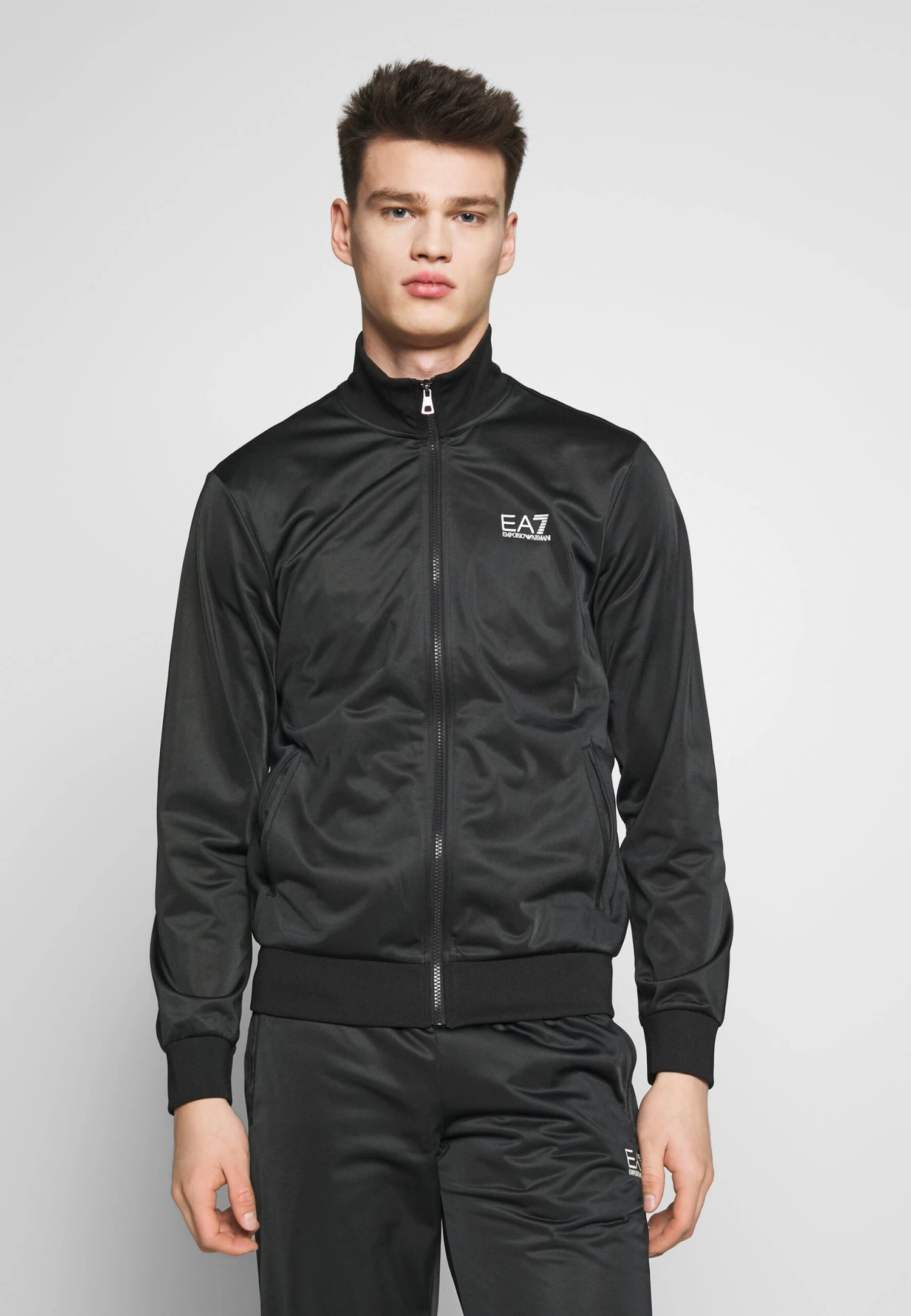 EA7 Emporio Armani Set - Tracksuit - Black 6 EA7 Emporio Armani Set - Tracksuit - Black - Image 4