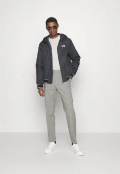 EA7 Emporio Armani Jacket - Summer Jacket - Notte -Total Wear Store 533ae137b09c44f4a08d8aadf5245a8f