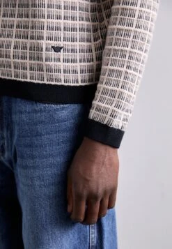 Emporio Armani Jumper - French Oak -Total Wear Store 5350224788c24186b3da03b814b0e68a