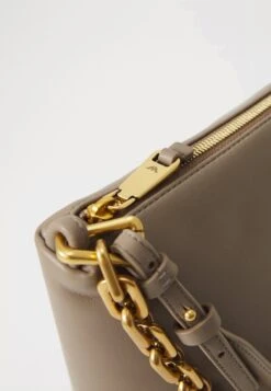 Emporio Armani SHOULDER BAG - Handbag - Taupe -Total Wear Store 535c6ed3e33440f1bb34450740f3bbaa