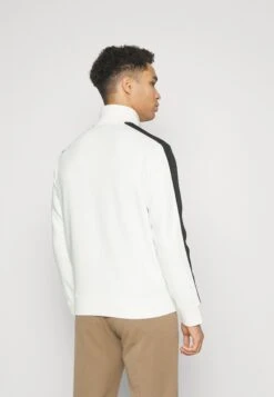 Emporio Armani Zip-Up Sweatshirt - Bianco Caldo -Total Wear Store 54ea8e21be234768849994f233b2c7ee