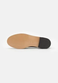 Emporio Armani Capsule Icon - Slip-Ons - Nero -Total Wear Store 56271b86a56542e591a62b9671166367