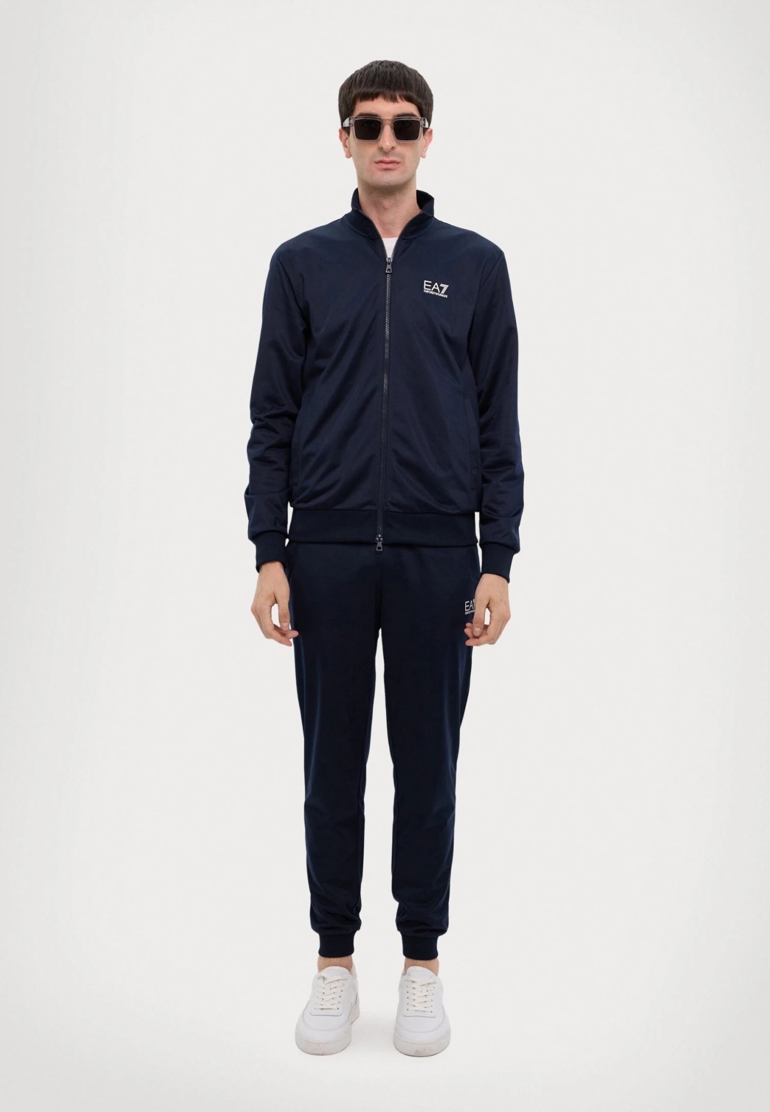 EA7 Emporio Armani TRAIN CORE SUIT - Tracksuit - Blue 4 EA7 Emporio Armani TRAIN CORE SUIT - Tracksuit - Blue - Image 2