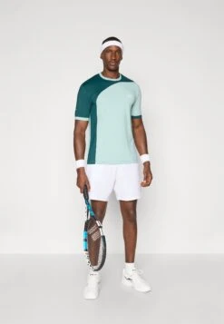 EA7 Emporio Armani TENNIS PRO TEE COLORBLOCK - Sports T-shirt - Blue Surf -Total Wear Store 573ad055c75148fa9712a1261ae74700