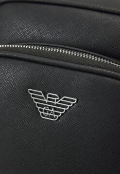 Emporio Armani Crossbody Piattina Unisex - Across Body Bag - Black -Total Wear Store 573e7e33e9f9413dac0b7064ed86dc8a