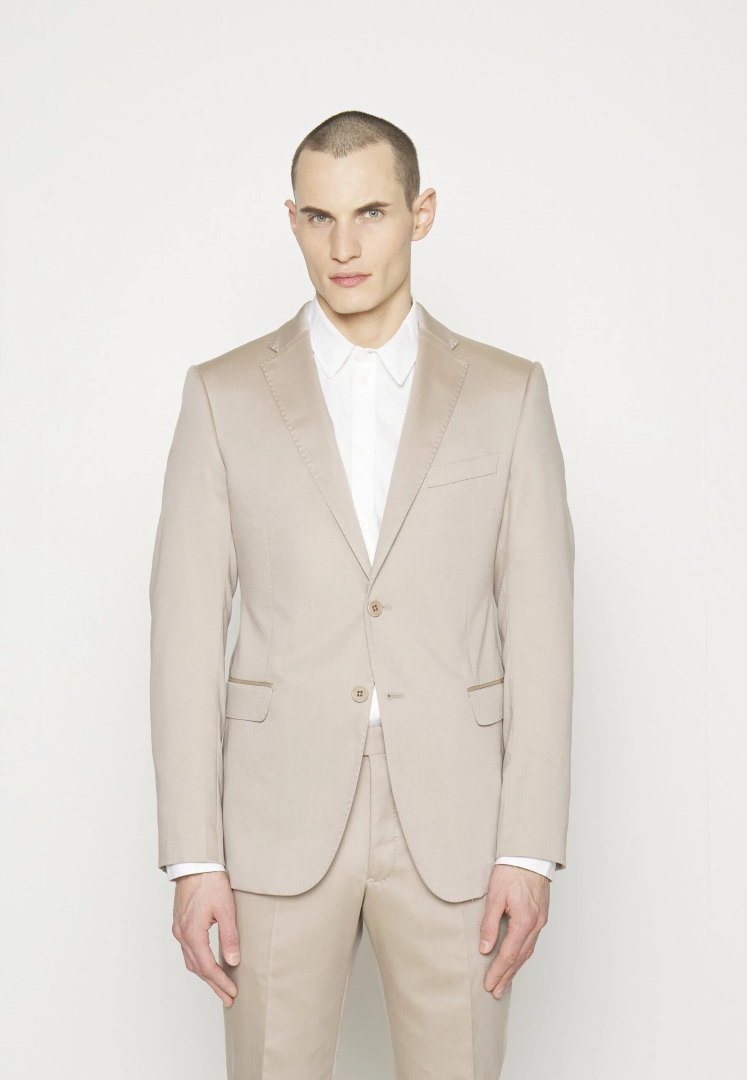 Emporio Armani Suit Set - Suit - Beige 5 Emporio Armani Suit Set - Suit - Beige - Image 3