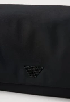 Emporio Armani SHOULDER BAG UNISEX - Cross Body Bag - Black 11 Emporio Armani SHOULDER BAG UNISEX - Cross Body Bag - Black -Total Wear Store 57740afd80cf4b4fac0357bf4e379e5d