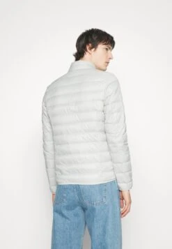 EA7 Emporio Armani Down Jacket - Light Grey -Total Wear Store 57b4fbd39e1e47c1868197ec1b3f7754