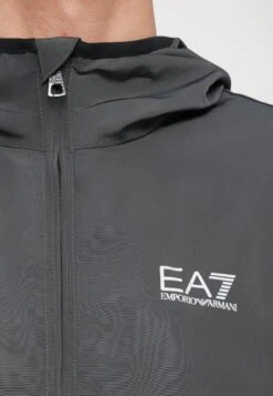 EA7 Emporio Armani TRAIN CORE JACKET - Light Jacket - Asphalt 23 EA7 Emporio Armani TRAIN CORE JACKET - Light Jacket - Asphalt -Total Wear Store 582b06bf64884a3eaf74abcf898e1392