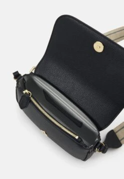 Emporio Armani FLAP CROSS - Cross Body Bag - Nero/silver-coloured -Total Wear Store 5befdcdce2ae41159aefe3ffe8dc38ce