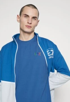 EA7 Emporio Armani Print T-Shirt - Blue -Total Wear Store 5d4f14a7bed243039e21433c2b0a376d