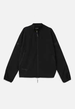 EA7 Emporio Armani MOUNTAIN URBAN ESCAPE - Light Jacket - Black -Total Wear Store 5ea563fb31ac470bbef40a26c480499c