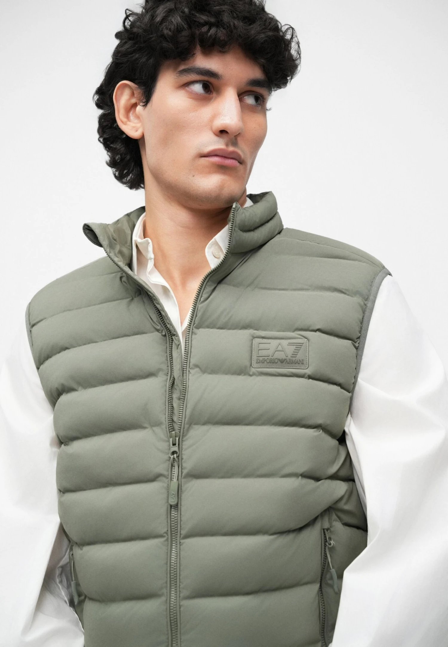 EA7 Emporio Armani MOUNTAIN - Waistcoat - Mulled Basil 7 EA7 Emporio Armani MOUNTAIN - Waistcoat - Mulled Basil - Image 5