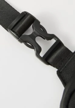 EA7 Emporio Armani TRAIN CORE U MINI POUCH BAG UNISEX - Cross Body Bag - Black Beauty -Total Wear Store 5feacfdda1dc43deb5d2674d76993913