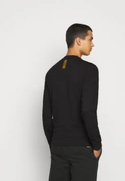 EA7 Emporio Armani Sweatshirt - Black / Gold -Total Wear Store 60031c1f5ebf450990438ed8a0c7af3c