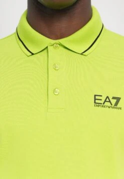 EA7 Emporio Armani TRAIN CORE - Polo Shirt - Macaw Green 28 EA7 Emporio Armani TRAIN CORE - Polo Shirt - Macaw Green -Total Wear Store 615d99dc0b80426e9347d16116d52ab2