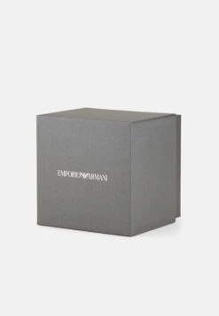 Emporio Armani WATCH - Watch - Silver-coloured -Total Wear Store 624817d356ac43d6bbd05ec46e70b2d0