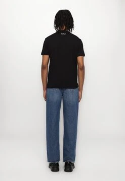 EA7 Emporio Armani TRAIN LOGO SERIES TEE - Print T-shirt - Black/silver -Total Wear Store 6534ed3d2f6641ef8997bdd28e57a920