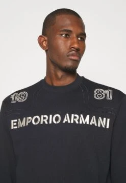 Emporio Armani Felpa - Sweatshirt - Blu Navy 17 Emporio Armani Felpa - Sweatshirt - Blu Navy -Total Wear Store 6820d9567a794768b3664212e6e1e502