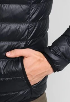 EA7 Emporio Armani Down Jacket - Black -Total Wear Store 6873ca308bea45738184b4ce8126cf75