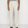 Emporio Armani Pantaloni - Trousers - Bianco Panna -Total Wear Store 691b64294b1d448a8c50bdb13f855c69
