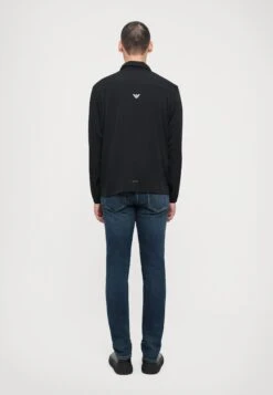 EA7 Emporio Armani GOLF PRO - Summer Jacket - Black -Total Wear Store 69ac464f1c594589a79b96f506dd406c