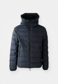 Emporio Armani JACKET - Down Jacket - Blu Navy 13 Emporio Armani JACKET - Down Jacket - Blu Navy -Total Wear Store 69fcbe257f2d4e749ff2a77ecccaf16a 1