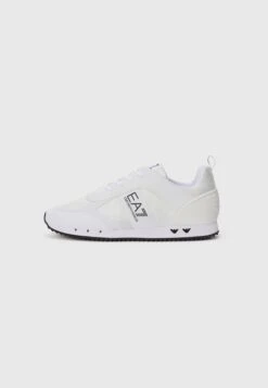 EA7 Emporio Armani UNISEX - Trainers - Black/gold-coloured/white -Total Wear Store 6a4975d66afb4a699e309f6b19c0daee