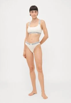 Emporio Armani BRALETTE BRAZILIAN - Bustier - Ivory -Total Wear Store 6bb80c668aa442c590d50da51f1cbb35