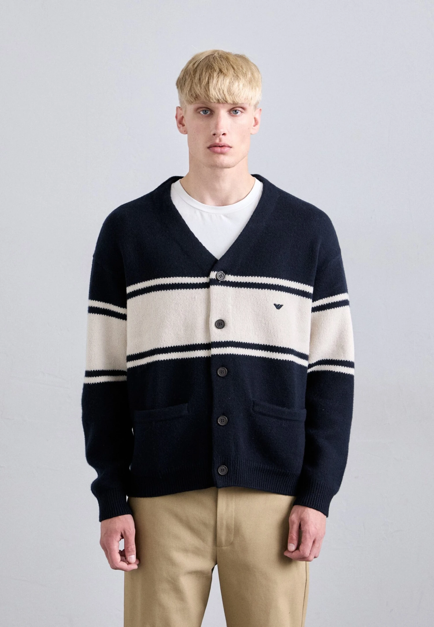 Emporio Armani CARDIGAN - Cardigan - Navy/french Oak 3 Emporio Armani CARDIGAN - Cardigan - Navy/french Oak