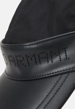 Emporio Armani Cappello Unisex Set - Cap - Nero 13 Emporio Armani Cappello Unisex Set - Cap - Nero -Total Wear Store 6e11b16e7b87469a98e005ae2f5ce5dd