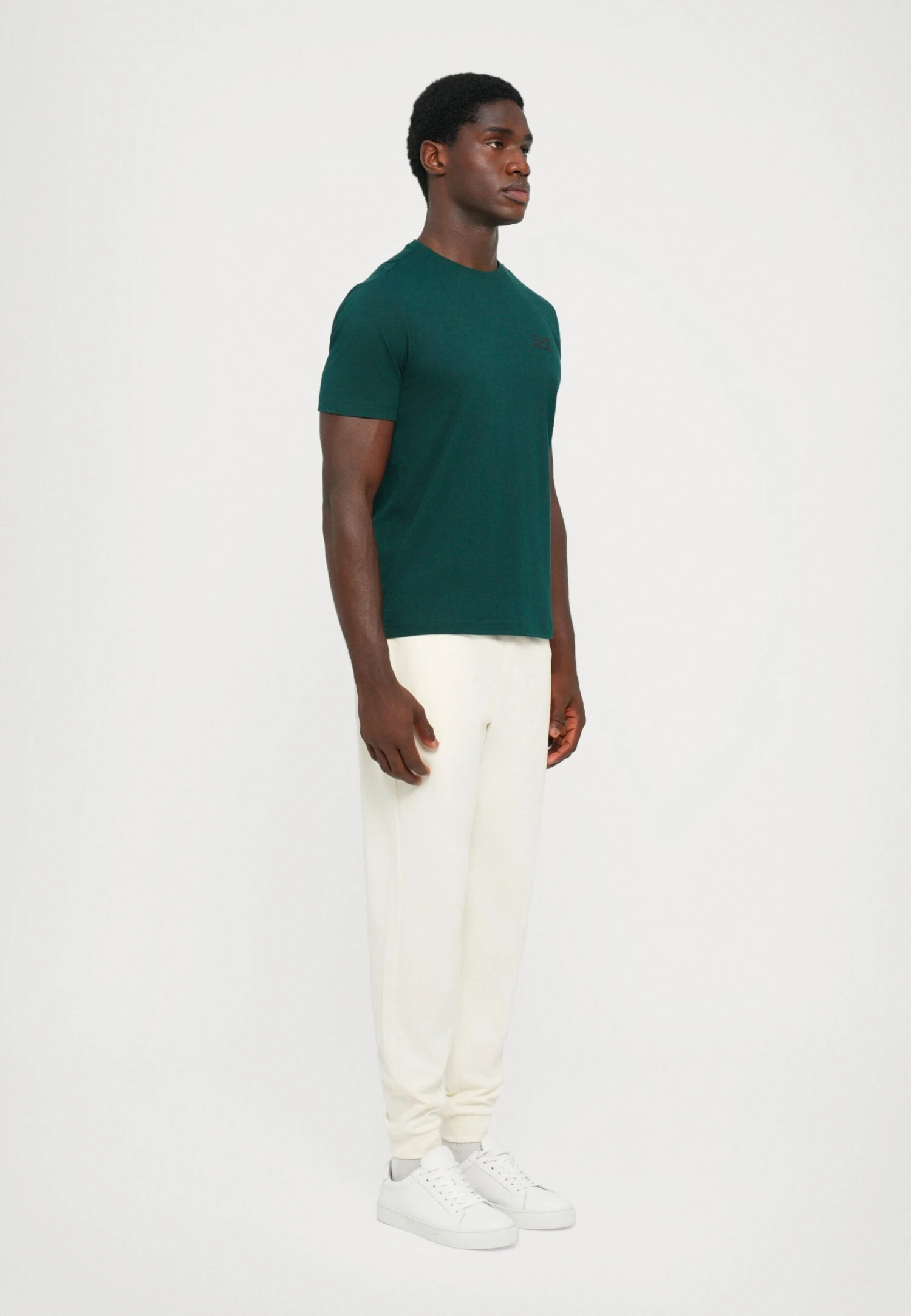 EA7 Emporio Armani TRAIN CORE TEE - Basic T-shirt - Ponderosa Pine 6 EA7 Emporio Armani TRAIN CORE TEE - Basic T-shirt - Ponderosa Pine - Image 4