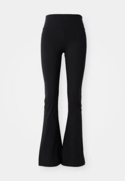 EA7 Emporio Armani Leggings - Trousers - Black -Total Wear Store 716ceb12c3e64ae9a6afc9c7fc03a79f