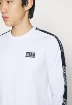 EA7 Emporio Armani Sweatshirt - White -Total Wear Store 71fbe2fc961d4edabde9371a0f17fd66