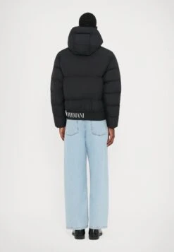 EA7 Emporio Armani MOUNTAIN JACKET BIG LOGO - Winter Jacket - Black -Total Wear Store 731d5c30526e43ab81a5a40ab52ce3c2