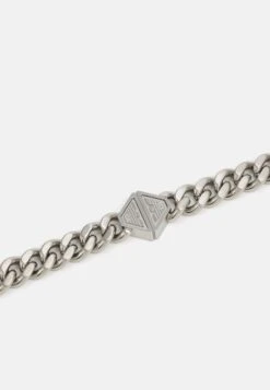 Emporio Armani TREND - Necklace - Silver-coloured -Total Wear Store 7489e28530ea4ebbbb1192370d159bb4