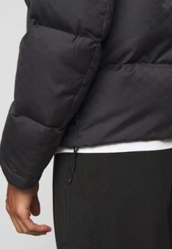 Emporio Armani Down Jacket - Dark Blue -Total Wear Store 74b4b4b728d44e0c8d9aecd2e3e6b36b