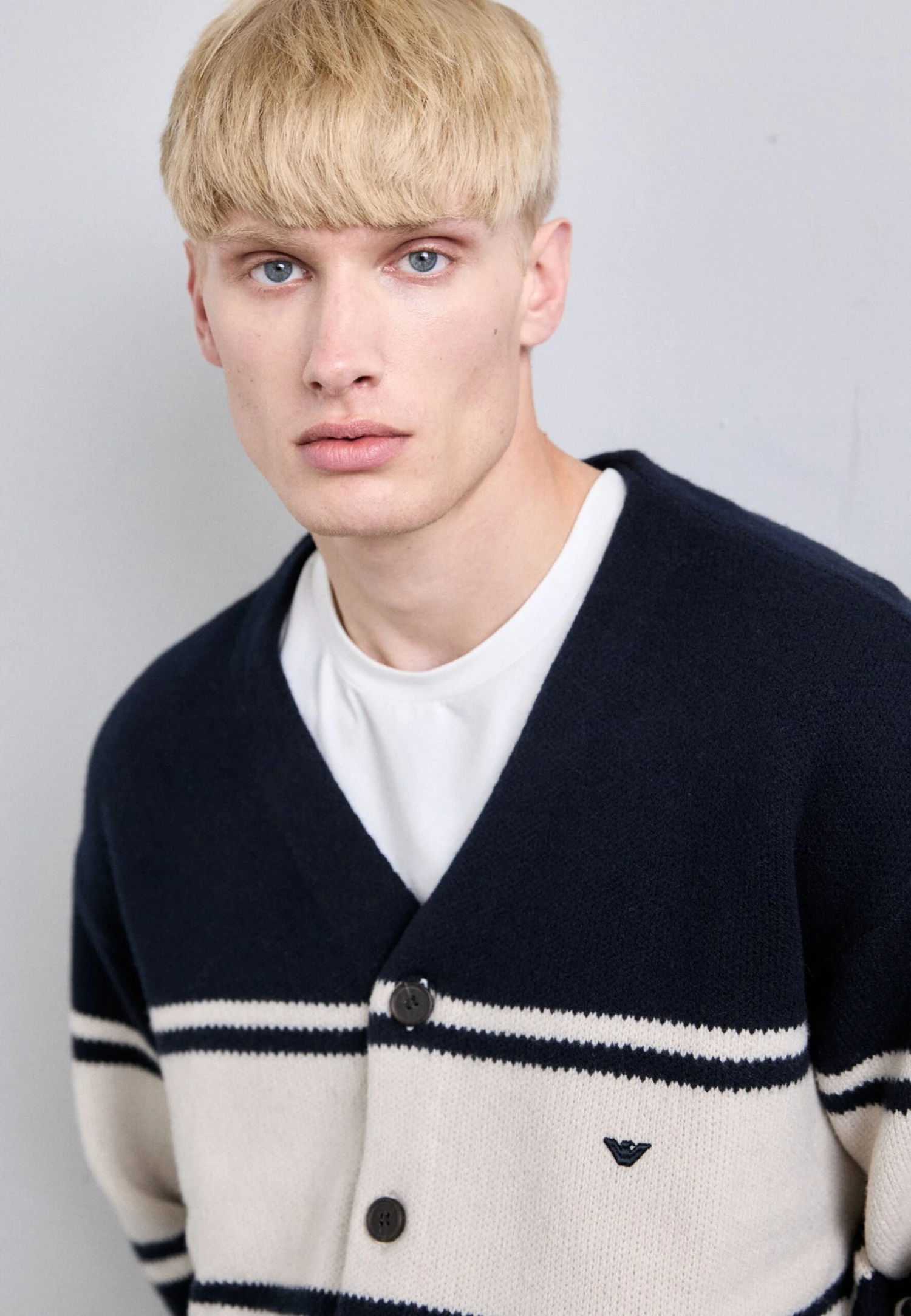 Emporio Armani CARDIGAN - Cardigan - Navy/french Oak 6 Emporio Armani CARDIGAN - Cardigan - Navy/french Oak - Image 4