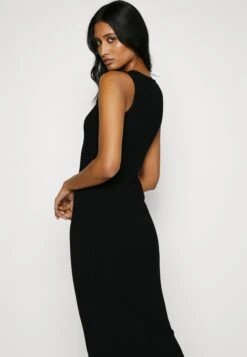 Emporio Armani Vestito - Jumper Dress -Total Wear Store 771896e9ae9343b78f7b3853f48434dd