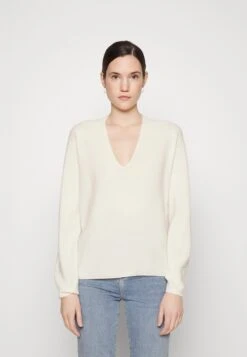 Emporio Armani Jumper - White