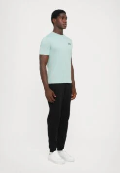 EA7 Emporio Armani TRAIN CORE TEE - Basic T-shirt - Blue Surf -Total Wear Store 7876bc38fdc04ee1b600e7ac98f14089