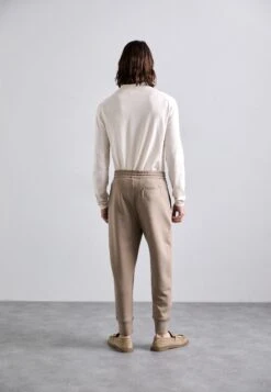 Emporio Armani TROUSER - Tracksuit Bottoms - Walnut -Total Wear Store 7907690562234b2c9fe4b6106c34825e