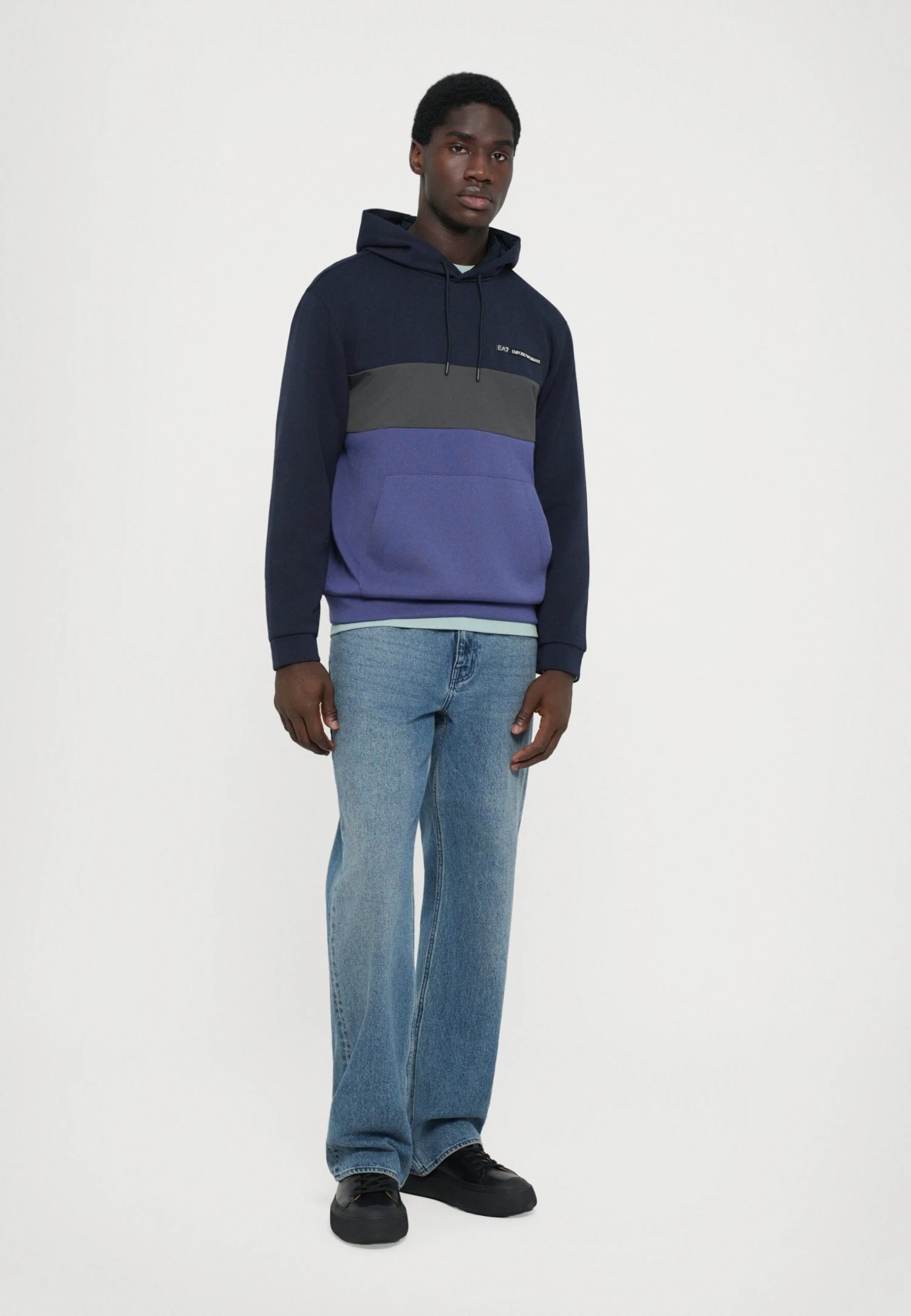 EA7 Emporio Armani TRAIN ATHLETIC - Hoodie - Blue 4 EA7 Emporio Armani TRAIN ATHLETIC - Hoodie - Blue - Image 2