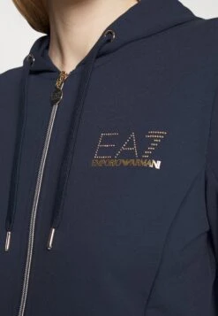EA7 Emporio Armani Set - Tracksuit - Navy/Gold 18 EA7 Emporio Armani Set - Tracksuit - Navy/Gold -Total Wear Store 7a71069b9f974146a224010339909f1f