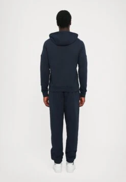 EA7 Emporio Armani TRAIN VISIBILITY HOODIE - Sweatshirt - Blue/cream 13 EA7 Emporio Armani TRAIN VISIBILITY HOODIE - Sweatshirt - Blue/cream -Total Wear Store 7af1a956870c413693afff63f86256b2