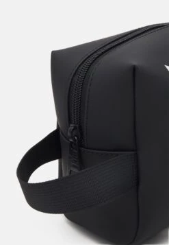 EA7 Emporio Armani Train Beauty Unisex - Wash Bag - Black/White -Total Wear Store 7b0c1a9b67444c79aba80a62506f813f