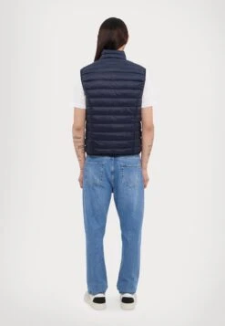EA7 Emporio Armani TRAIN CORE LIGHT VEST - Waistcoat - Armani Blue -Total Wear Store 7c8383abb27846ddb40d90c7121fbcec