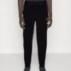 EA7 Emporio Armani Tracksuit Bottoms - Black