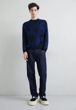 Emporio Armani Pockets Pant - Straight Leg Jeans - Blue Denim 10 Emporio Armani Pockets Pant - Straight Leg Jeans - Blue Denim -Total Wear Store 7d10010dc4b245499d06d8fc5258edee